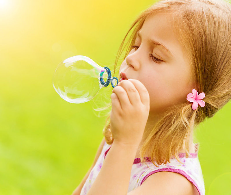 Homeschool science experiments in the science of Bubbleology!